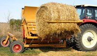 Haybuster Balebuster 2100 Round Bale Processor