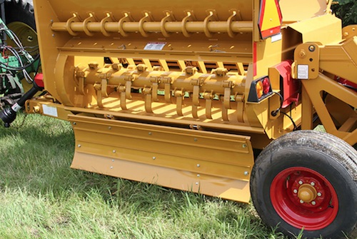 Haybuster Balebuster 2665 Round Bale Processor