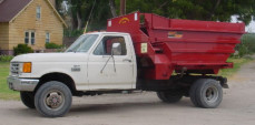 Kelly Ryan Truck Mounted Feed Wagon